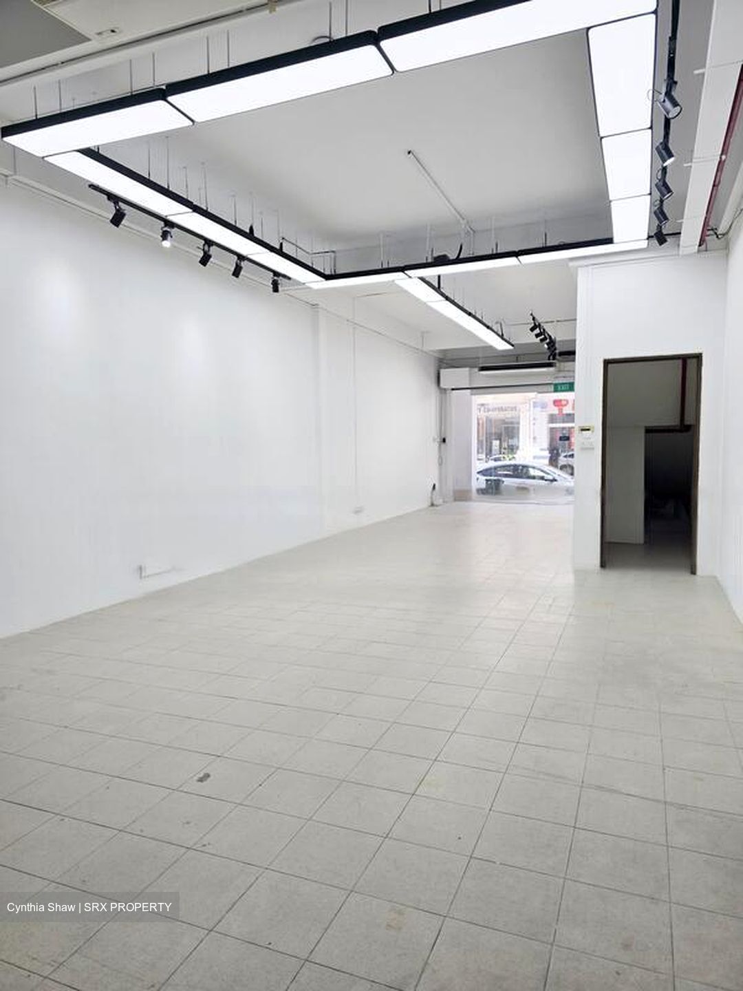 Sam Leong Road (D8), Shop House #566778731